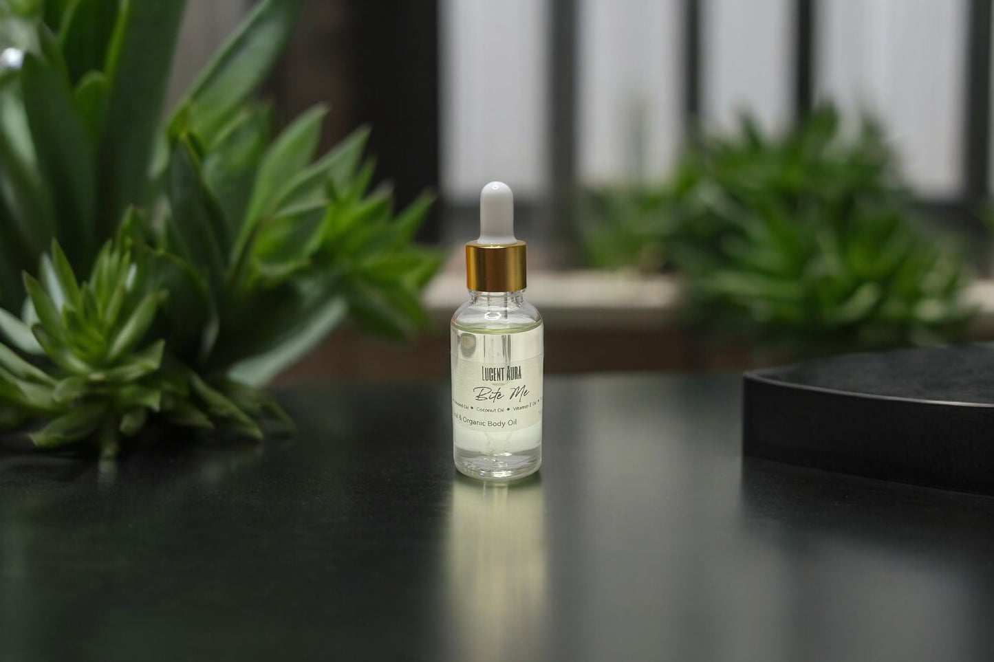 Bite Me Body Oil - Lucent Aura