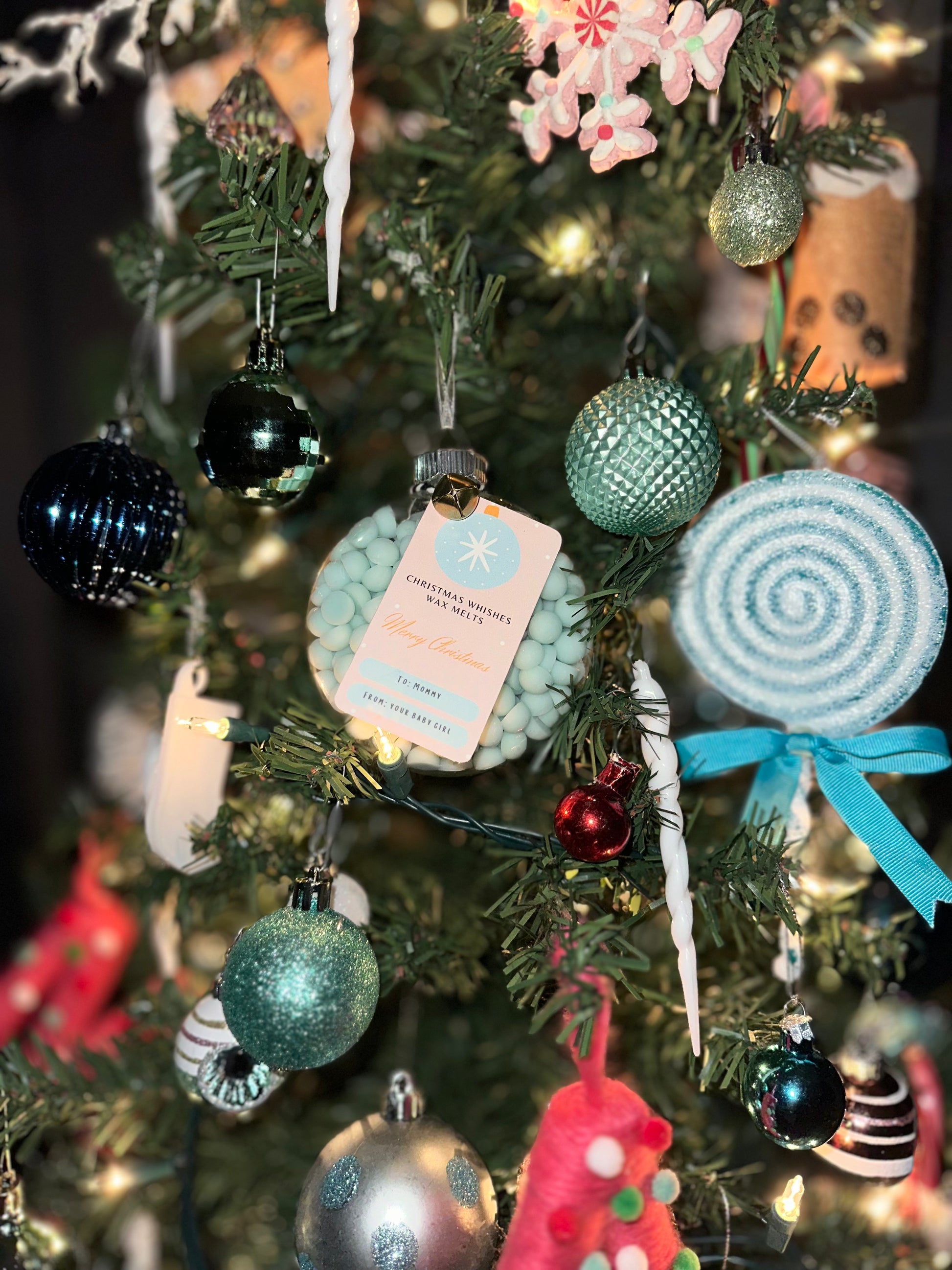 Christmas Wishes Ornament - Lucent Aura